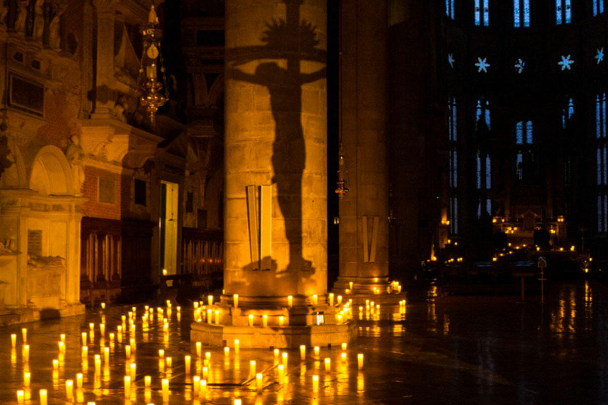 chiusura-anno-accademico-pastorale-universitaria-venezia-candele-accese-in-basilica