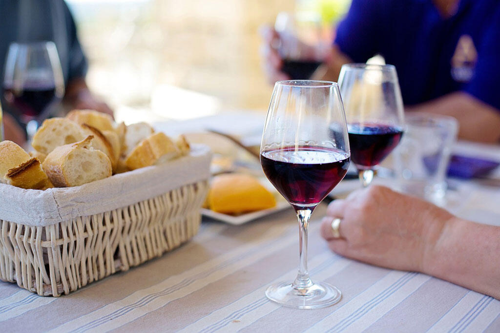 Blundetto-Falsi-Miti-ipertensione-vino-