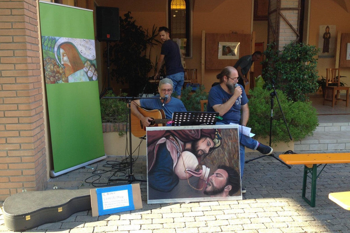 momento-di-canto-festa-della-bibbia-marango-di-caorle