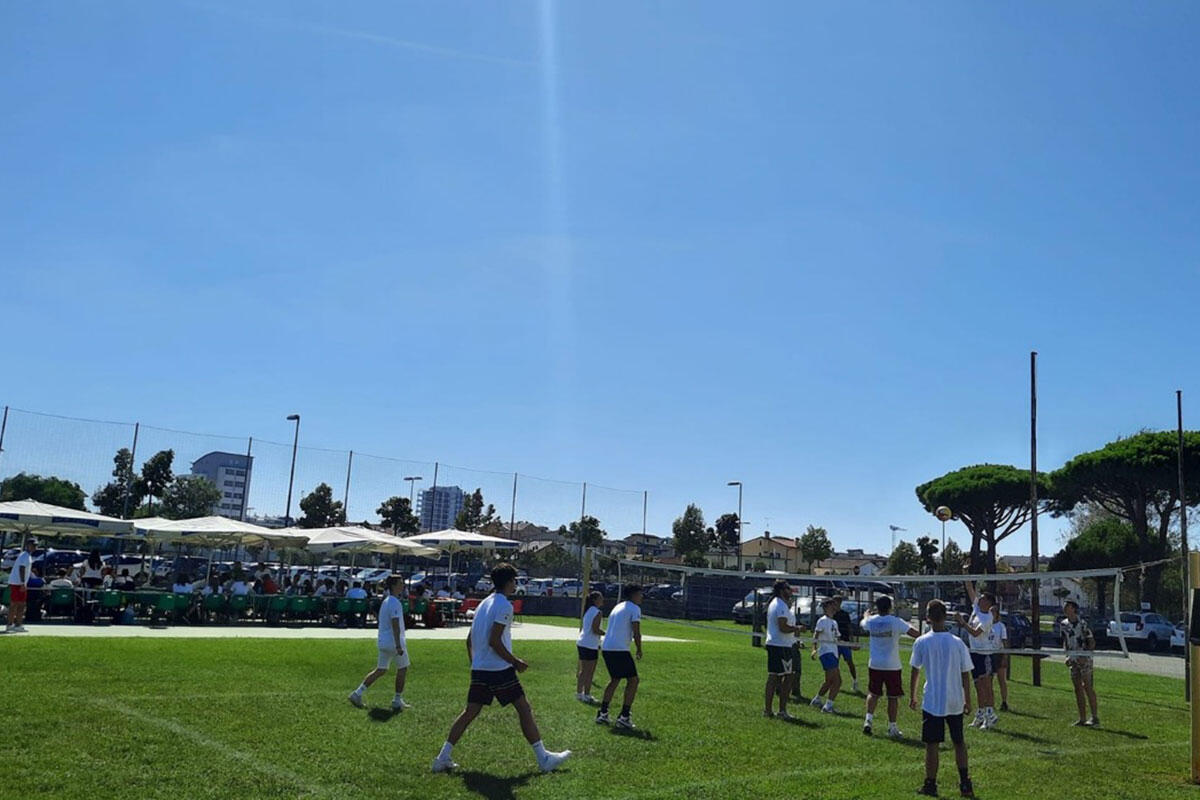 ragazzi-giocano-incontro-jesolo-gmg