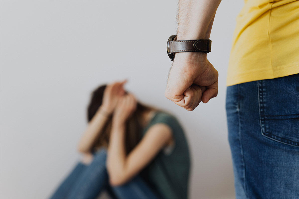 violenza-sulle-donne-novembre-donna