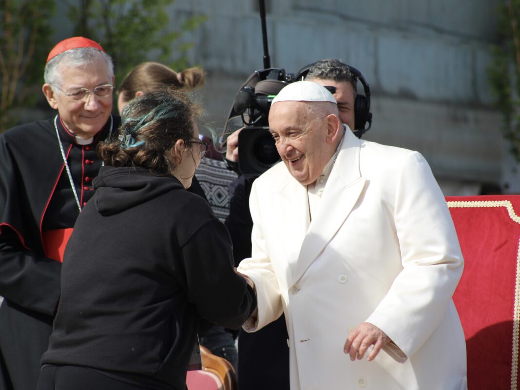 “Alzati e Vai”: l’invito del Papa ai giovani di Venezia