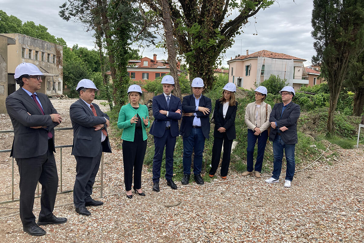 scuola-ex-sacro-cuore-autorita-avvio-demolizione-per-casa-di-comunita-ulss3