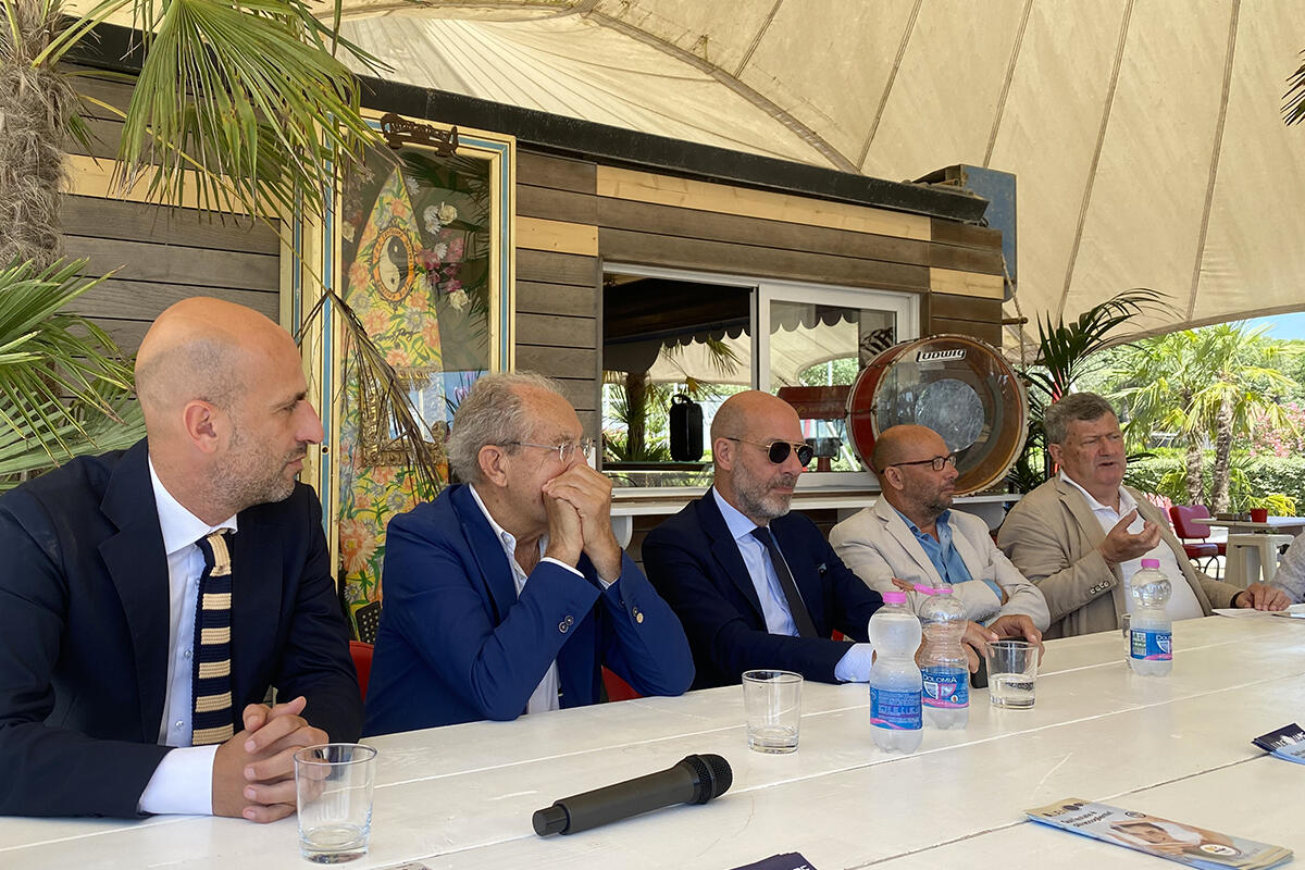 presentazione-accordo-ava-venezia-spiagge