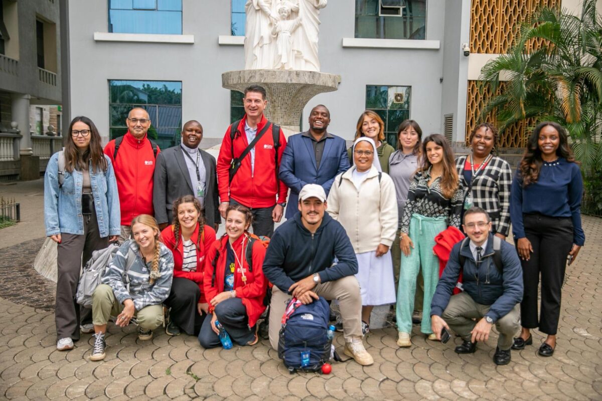 8 studenti universitari fuorisede in Kenya con Young Caritas
