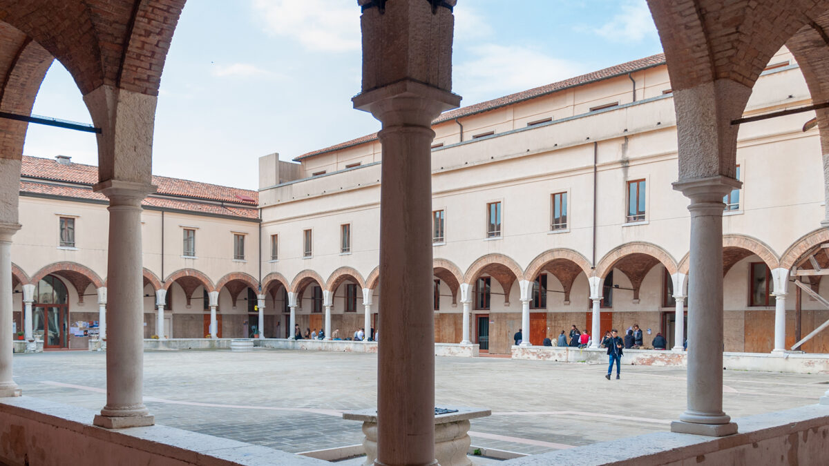 chiostro