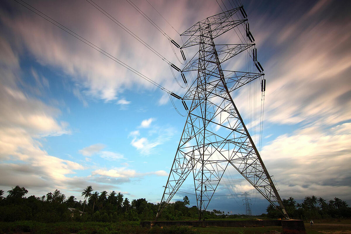bustreo-energia-rete-elettrica