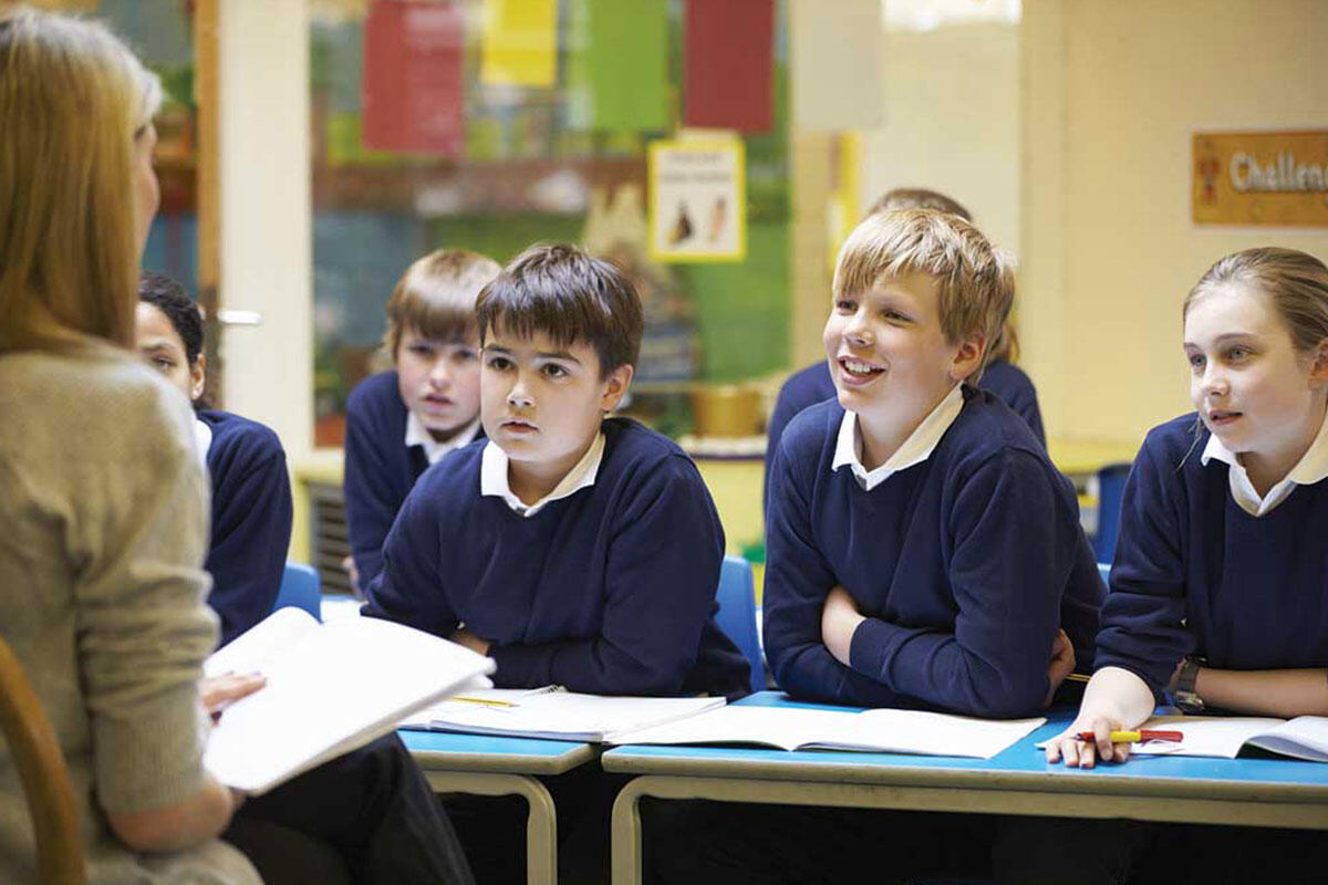 passarella-bambini-a-scuola