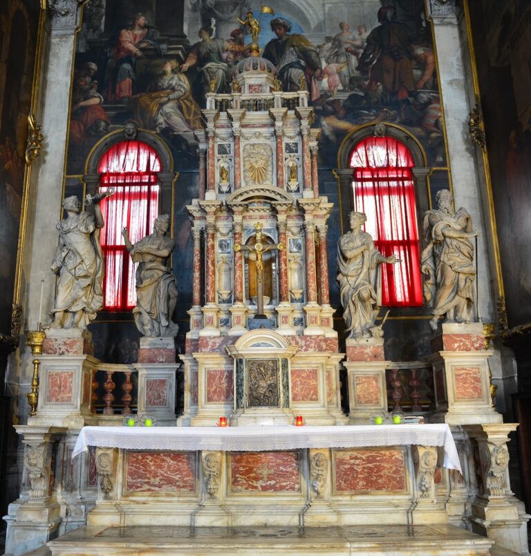 Altare_maggiore
