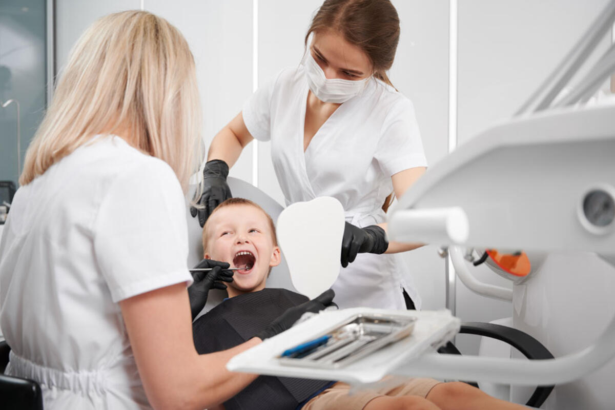 dal-carlo-cure-dentistiche-raccomandate-bambino