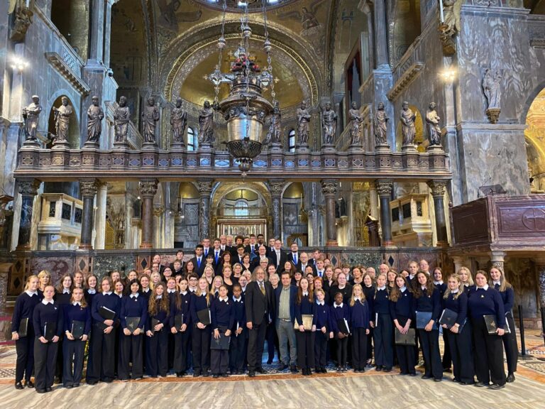 Immagine cult2 gemmani coro di fulda in basilica s marco